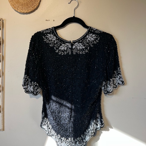 Laurence kazar medium silk beaded blouse….. - Picture 4 of 6